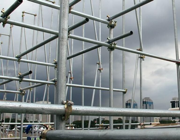 tube-and-coupler scaffolding