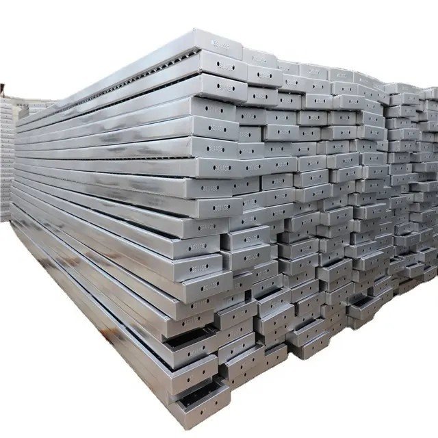 scaffold catwalk packing